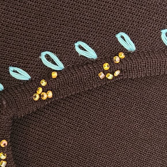 Prima Bella Embroidered Beaded V-neck Black Sweater, three-quarter sleeve sz M - Picture 12 of 13